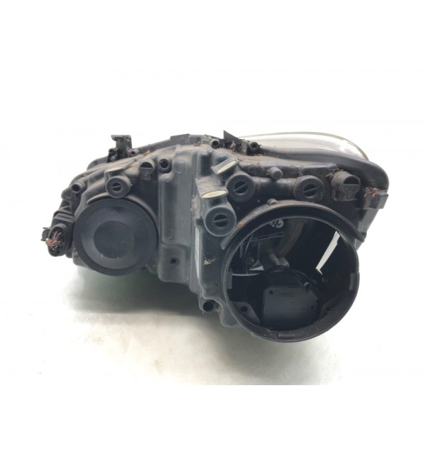 Фара правая бу для Volkswagen Polo 5 1.4 i,  2010 г.