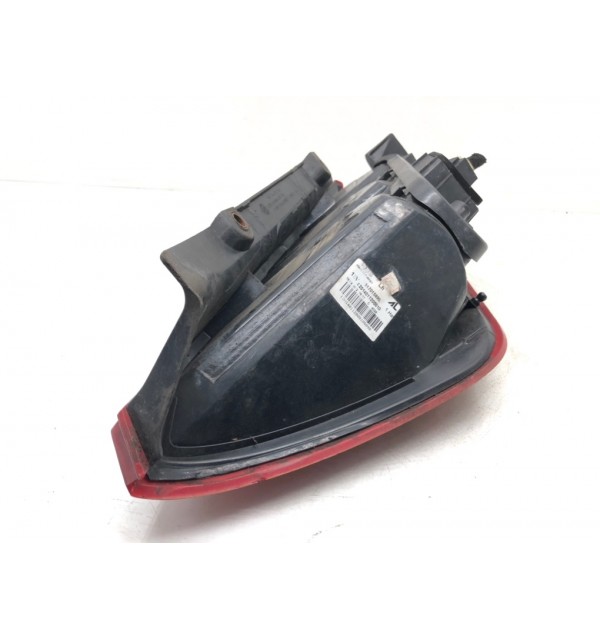 Фонарь задний левый бу для Fiat Punto 3 1.3 JTD,  2006 г.