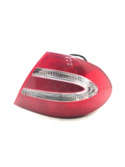 Фонарь задний правый бу для Mercedes CLK W209 2.6 i,  2004 г.