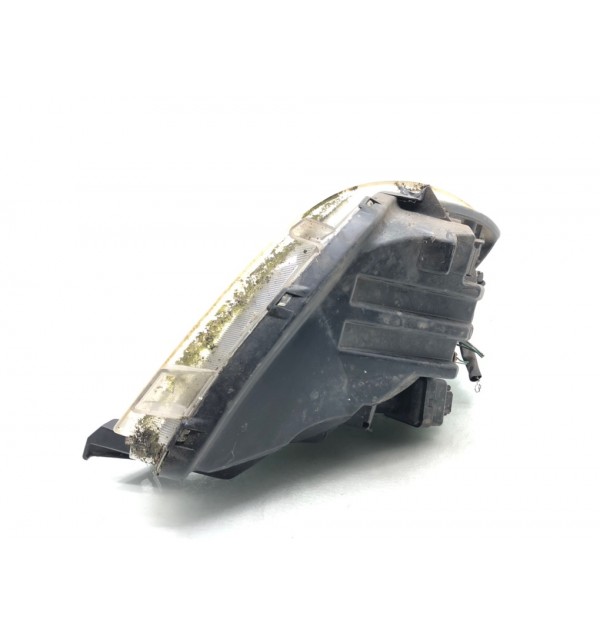 Фара правая бу для Toyota Yaris XP9 1.0 i,  2008 г.