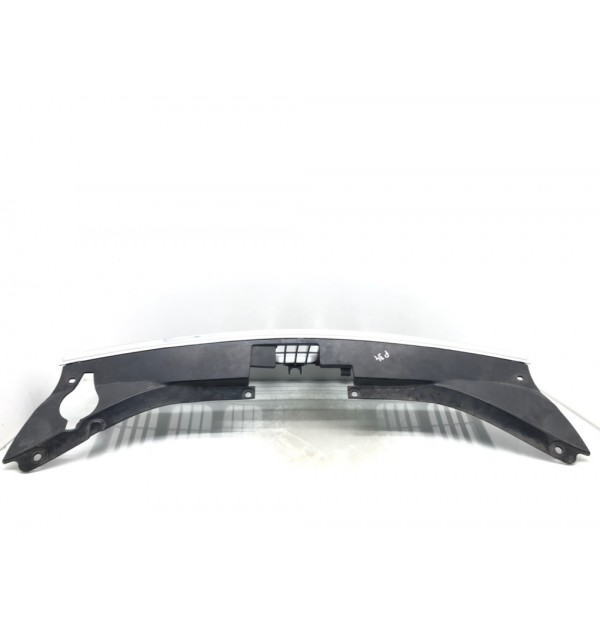 Решетка радиатора бу для Jeep Grand Cherokee WK 3.0 CRD,  2005 г.