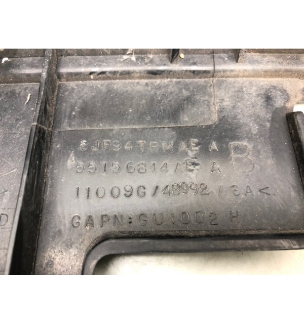 Решетка радиатора бу для Jeep Grand Cherokee WK 3.0 CRD,  2005 г.