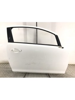 Дверь передняя правая бу для Opel Corsa D 1.2 i,  2010 г.