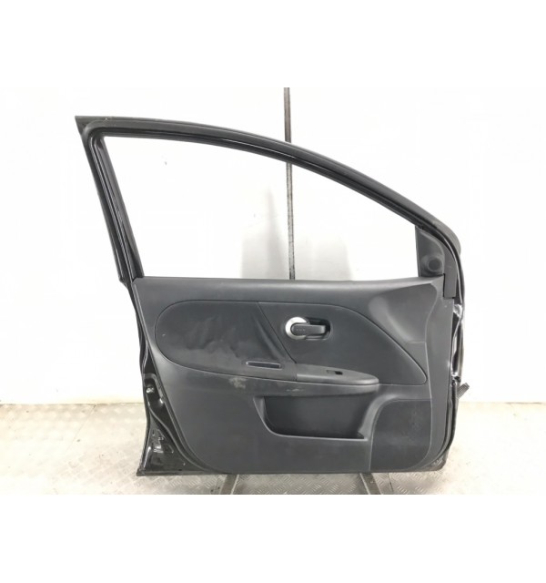 Дверь передняя левая бу для Nissan Note E11 1.5 DCi,  2009 г.