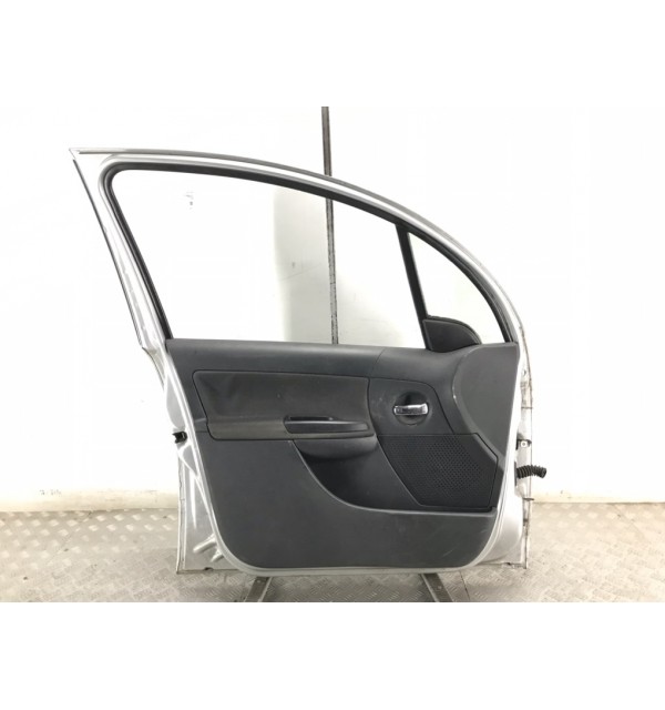 Дверь передняя левая бу для Citroen C3 1 1.4 i,  2007 г.
