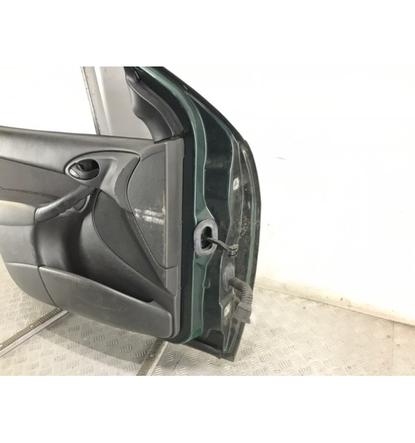 Дверь передняя левая бу для Ford Focus 1 1.6 i,  2004 г.