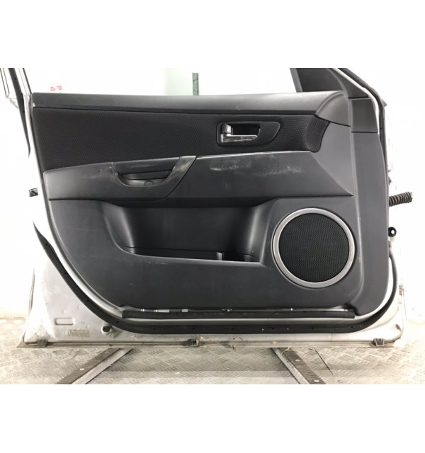 Дверь передняя левая бу для Mazda 3  BK 1.6 i,  2009 г.