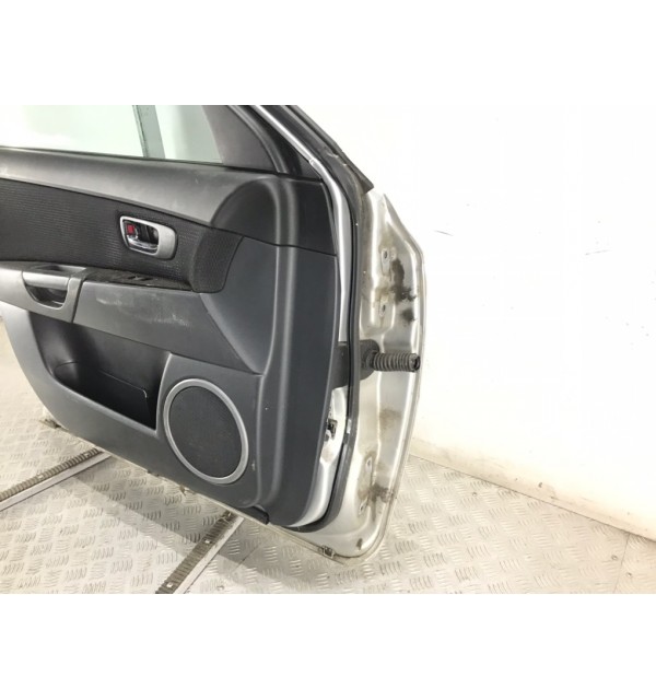 Дверь передняя левая бу для Mazda 3  BK 1.6 i,  2009 г.