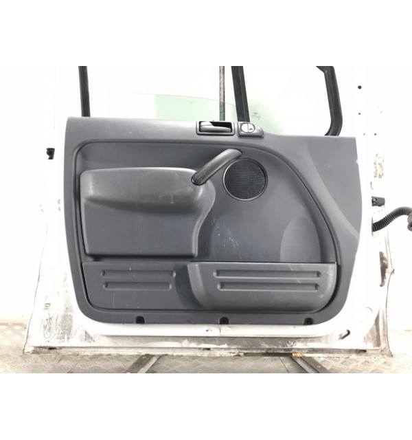 Дверь передняя левая бу для Ford Transit Connect  1.8 TDCi,  2009 г.