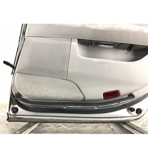 Дверь задняя правая бу для Lexus LS 430 4.3 i,  2005 г.