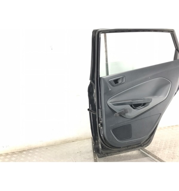 Дверь задняя правая бу для Ford Fiesta 6 1.3 i,  2010 г.
