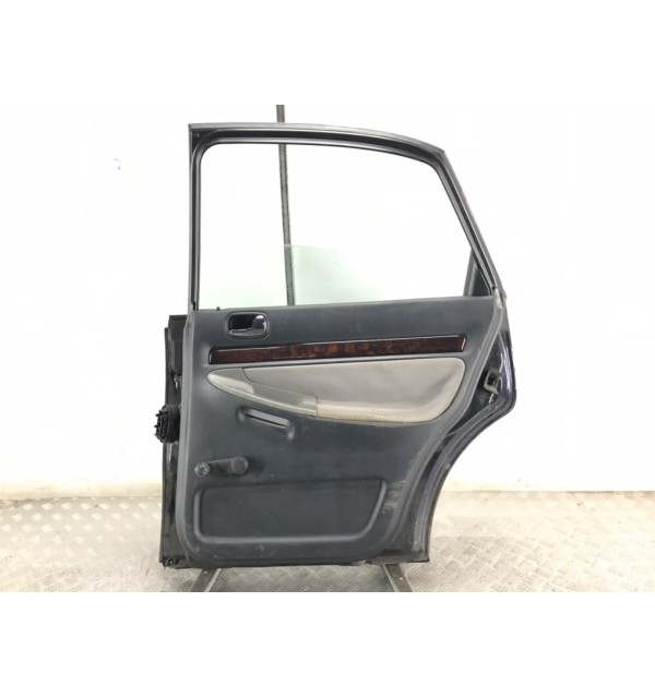 Дверь задняя правая бу для Audi A4 B5 1.8 i,  1997 г.