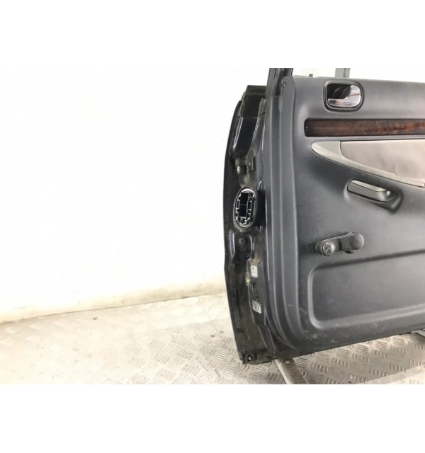 Дверь задняя правая бу для Audi A4 B5 1.8 i,  1997 г.