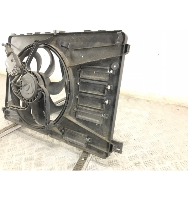 Вентилятор радиатора бу для Ford Kuga 1 2.0 TDCi,  2008 г.