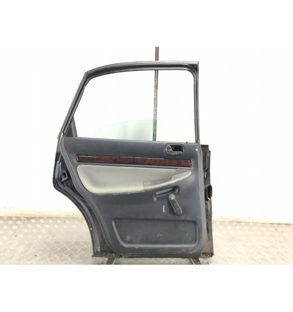 Дверь задняя левая бу для Audi A4 B5 1.8 i,  1997 г.