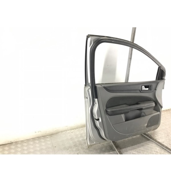 Дверь передняя левая бу для Ford Focus 2 1.8 i,  2009 г.