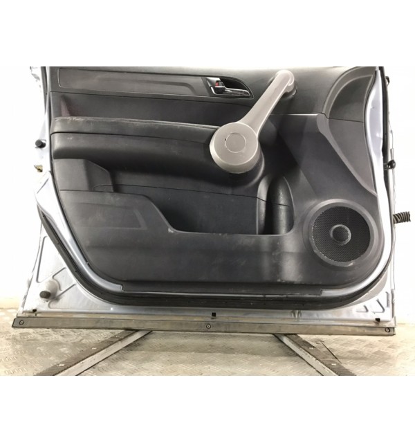 Дверь передняя левая бу для Honda CR-V 3 2.2 i-CTDi,  2007 г.