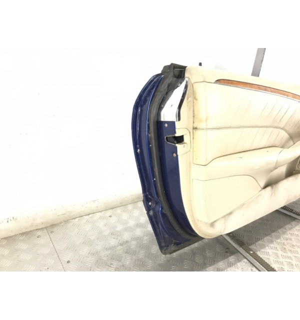Дверь передняя левая бу для Mercedes CLK W209 2.6 i,  2004 г.