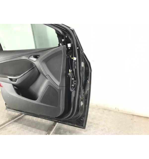 Дверь передняя левая бу для Ford Focus 3 1.6 TDCi,  2012 г.