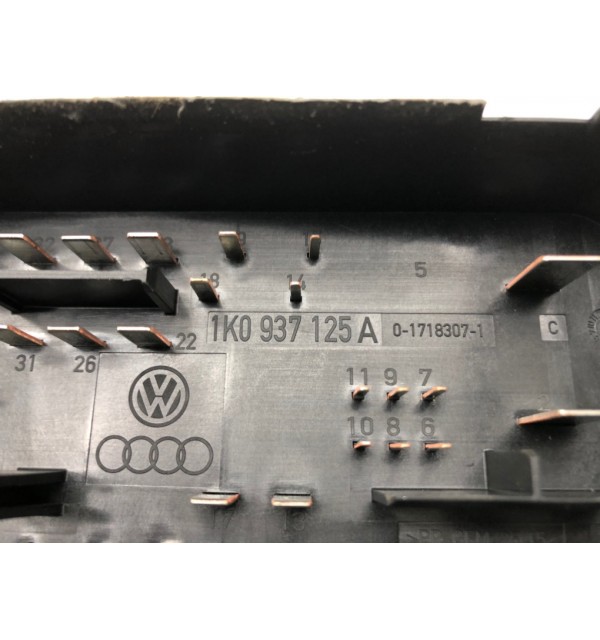 Блок предохранителей бу для Volkswagen Golf 5 1.9 TDi,  2008 г.