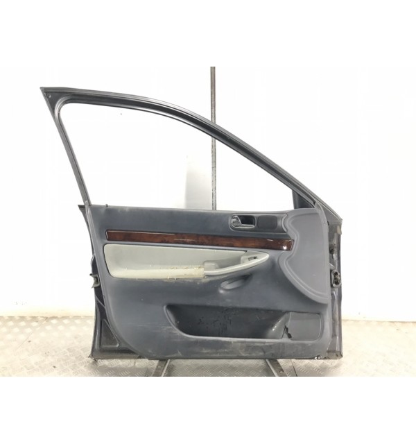 Дверь передняя левая бу для Audi A4 B5 1.8 i,  1997 г.