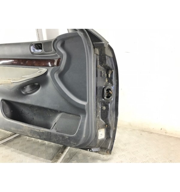 Дверь передняя левая бу для Audi A4 B5 1.8 i,  1997 г.