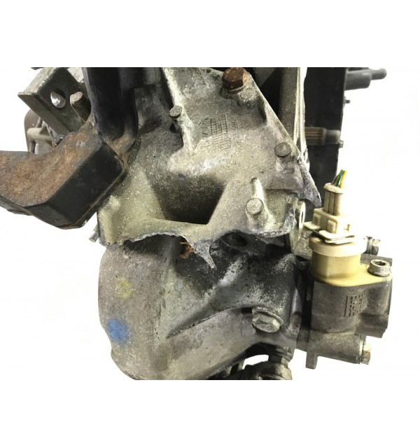 КПП механическая (МКПП) бу для Citroen Xsara Picasso  1.6 i,  2002 г.