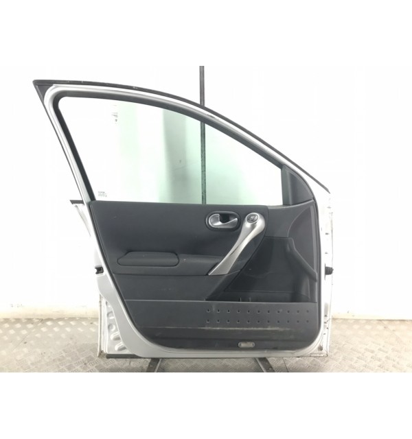 Дверь передняя левая бу для Renault Megane 2 1.5 DCi,  2006 г.
