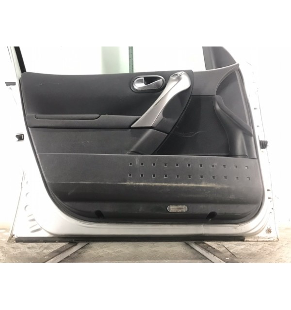 Дверь передняя левая бу для Renault Megane 2 1.5 DCi,  2006 г.