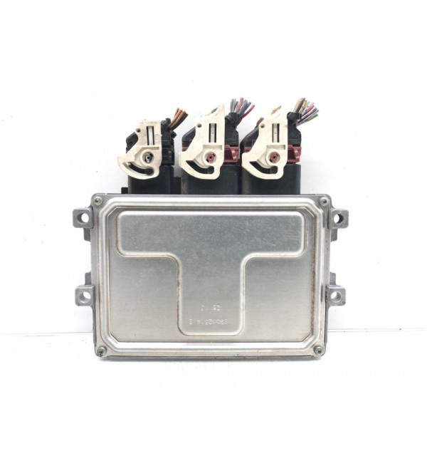 Блок управления двигателем бу для Peugeot 208  1.0 i,  2013 г.