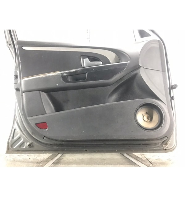 Дверь передняя левая бу для Kia Ceed 1 1.6 CRDi,  2010 г.