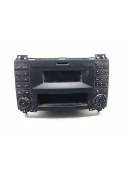 Магнитола бу для Mercedes Sprinter  2.2 CDi,  2016 г.