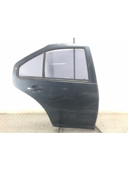 Дверь задняя правая бу для Volkswagen Bora 1 1.9 TDi,  2002 г.