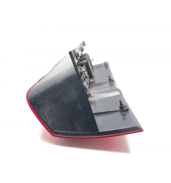 Фонарь задний правый бу для Mercedes Sprinter  2.2 CDi,  2016 г.