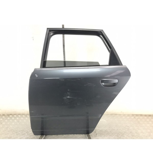 Дверь задняя левая бу для Audi A4 B6 1.9 TDi,  2003 г.