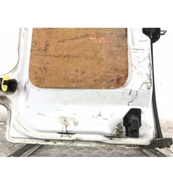 Дверь задняя распашная правая бу для Citroen Berlingo 2 1.6 HDi,  2012 г.