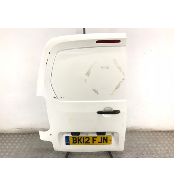 Дверь задняя распашная левая бу для Citroen Berlingo 2 1.6 HDi,  2012 г.