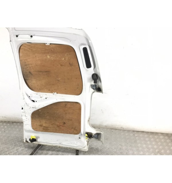 Дверь задняя распашная левая бу для Citroen Berlingo 2 1.6 HDi,  2012 г.