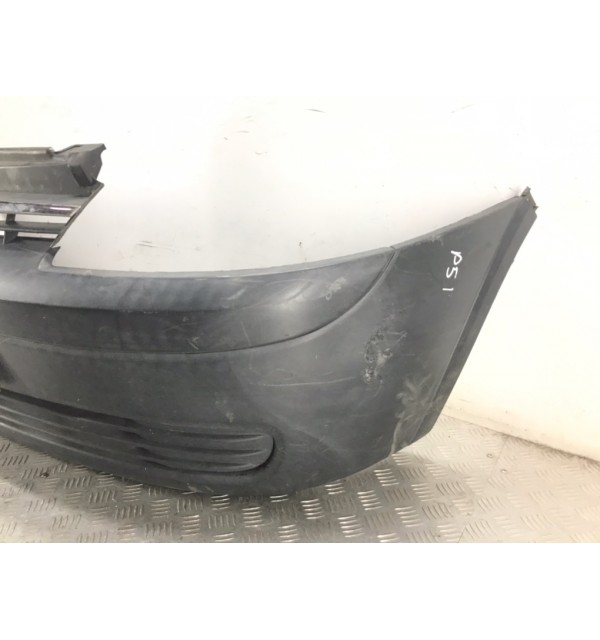 Бампер передний бу для Opel Combo C 1.3 CDTi,  2008 г.