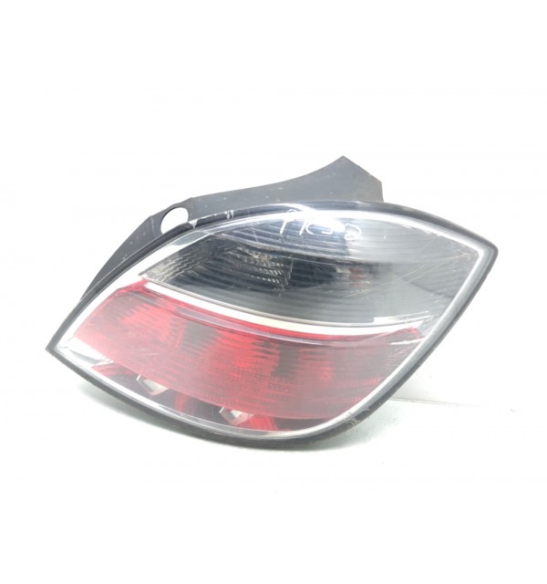 Фонарь задний правый бу для Opel Astra H 1.3 CDTi,  2010 г.