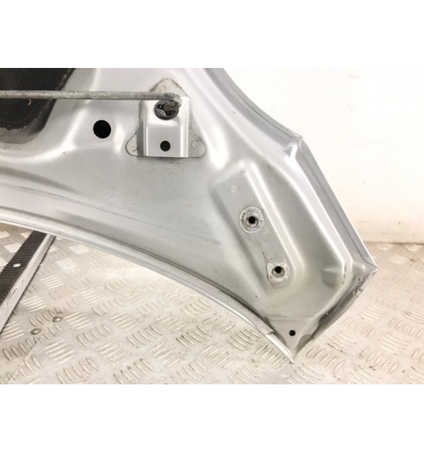 Капот бу для Peugeot 107  1.0 i,  2008 г.