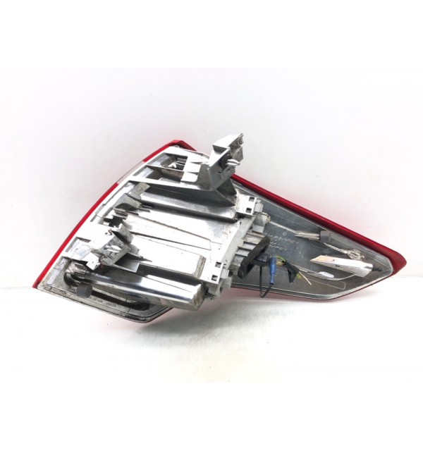 Фонарь задний левый бу для Citroen C4 Picasso 1 1.6 i,  2009 г.