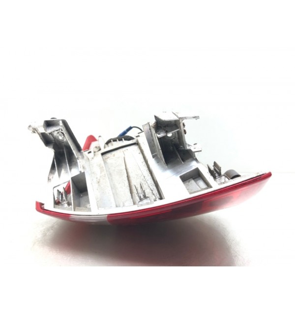 Фонарь задний левый бу для Citroen C4 Picasso 1 1.6 i,  2009 г.