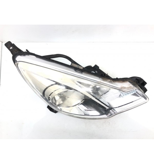 Фара правая бу для Citroen C3 2 1.4 HDi,  2011 г.