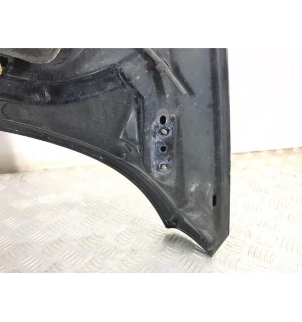 Капот бу для Ford Fiesta 6 1.3 i,  2010 г.