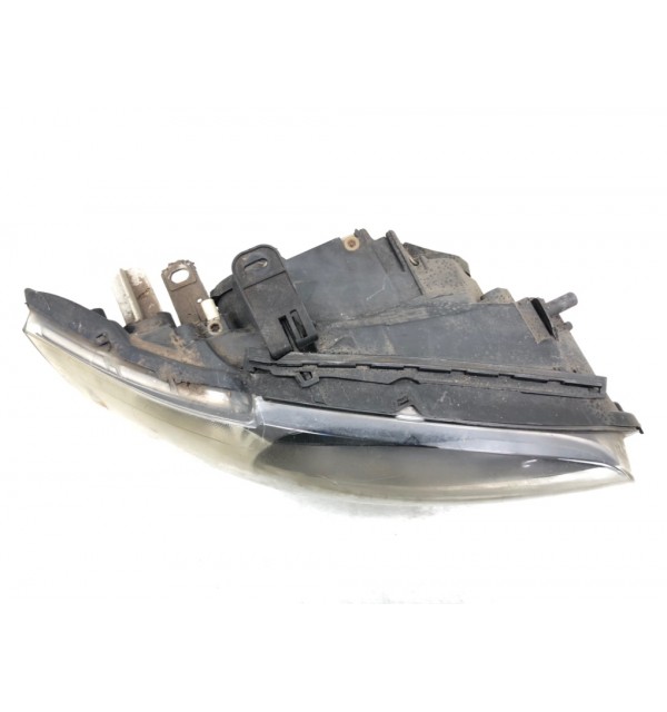 Фара правая бу для BMW 1 E87/E81/E82/E88 2.0 TD,  2009 г.