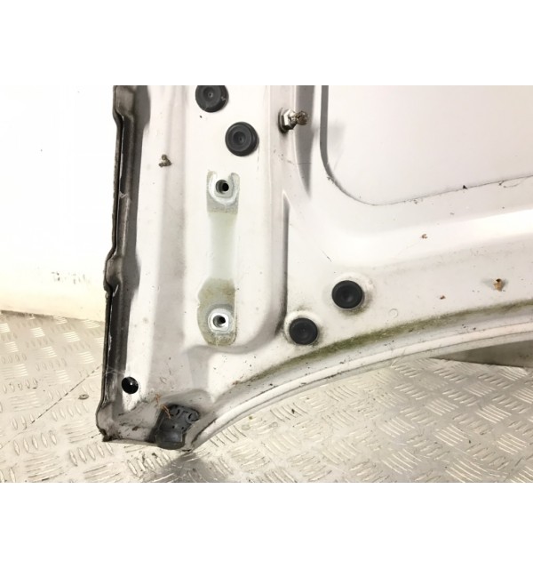 Капот бу для BMW 3 E90/E91/E92/E93 2.0 TD,  2007 г.