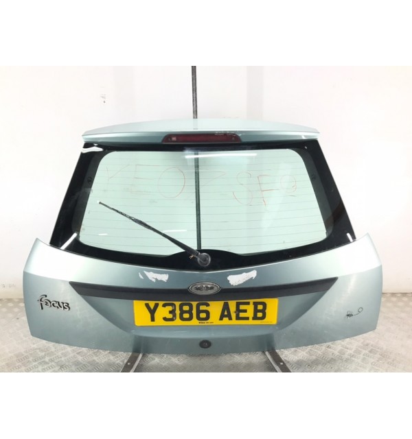 Крышка багажника бу для Ford Focus 1 1.4 i,  2001 г.