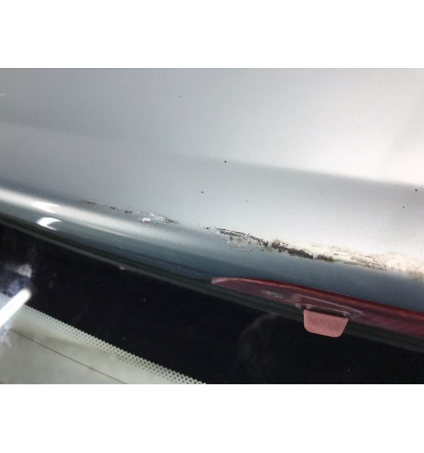 Крышка багажника бу для Ford Focus 1 1.4 i,  2001 г.