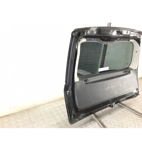 Крышка багажника бу для Nissan Note E11 1.5 DCi,  2009 г.